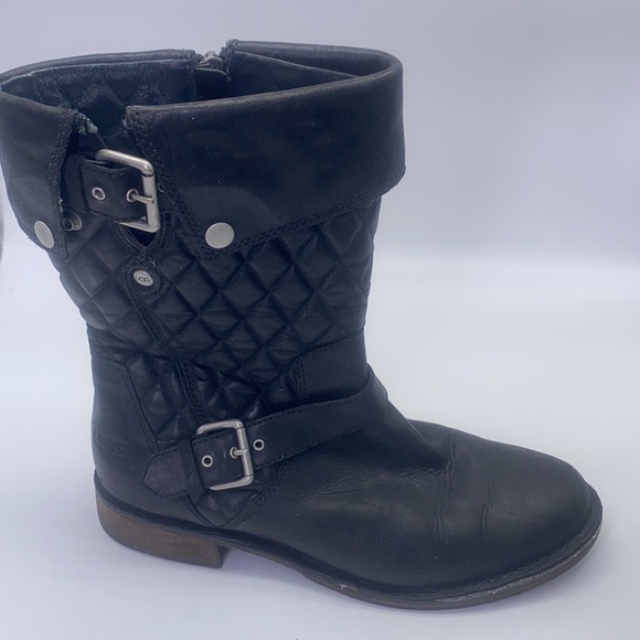 Ugg - Conor Oiled Black Leather Quilted with Silver Detail Biker Boot Size 10 - Picture 4 of 16